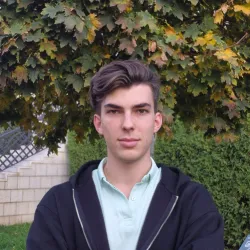 Фотография репетитора Лях Марк Романович