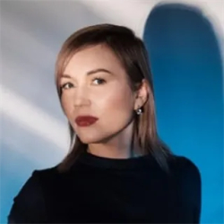 Фотография репетитора Калашникова Инга Игоревна