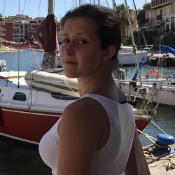 Фотография репетитора Харитонова Александра Ильинична