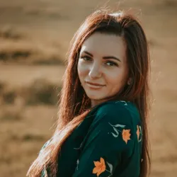 Фотография репетитора Овчинникова Алина Андреевна