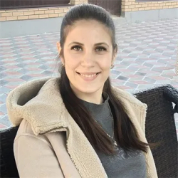 Фотография репетитора Лобова Анна Андреевна