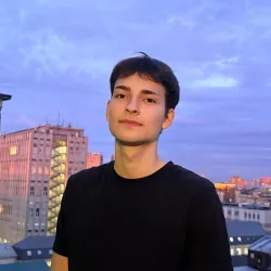 Фотография репетитора Комаров Арсений Владимирович