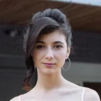 Фотография репетитора Медведева Кристина Николаевна