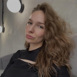 Фотография репетитора Богданова Алина Александровна