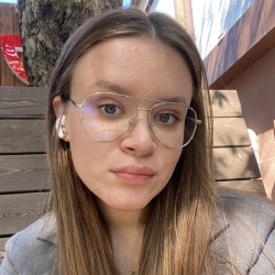 Фотография репетитора Потапова Оксана Алексеевна