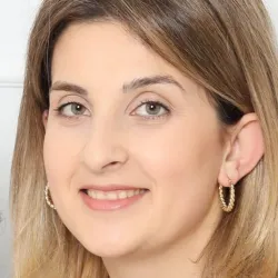 Фотография репетитора Урумян Лусине Грачяевна