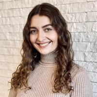 Фотография репетитора Аброян Анна Арменовна