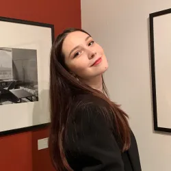 Фотография репетитора Зотова Алина Максимовна