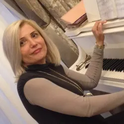 Фотография репетитора Погосян Зара Юрьевна