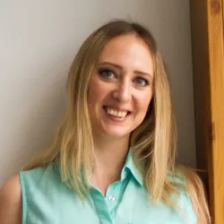 Фотография репетитора Ищенко Екатерина Сергеевна