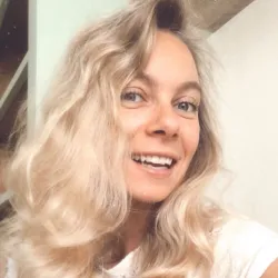 Фотография репетитора Логвиненко Алина Евгеньевна