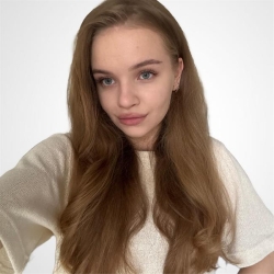 Фотография репетитора Зенькова Каролина Витальевна