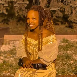 Фотография репетитора Туйирате Шанелла 