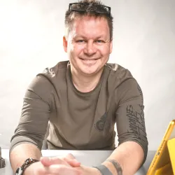 Фотография репетитора Жуков Юрий Петрович