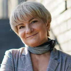 Фотография репетитора Боброва Марина Васильевна