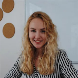 Фотография репетитора Зыкова Ксения Алексеевна