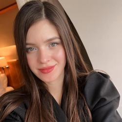 Фотография репетитора Сухушина Виктория Сергеевна