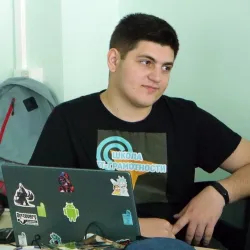 Фотография репетитора Аведьян Вартан Арсенович