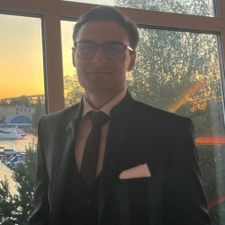 Фотография репетитора Гончарук Евгений Викторович