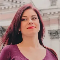 Фотография репетитора Бабаева Юлия Владимировна