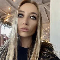 Фотография репетитора Радостева Яна Павловна