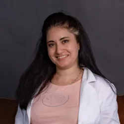 Фотография репетитора Вартанян Ануш Рубеновна