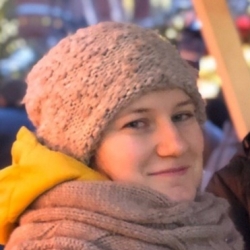 Фотография репетитора Безбородова Арина Сергеевна