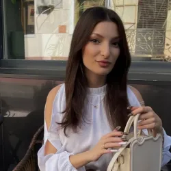 Фотография репетитора Торосян Виктория Хачатуровна