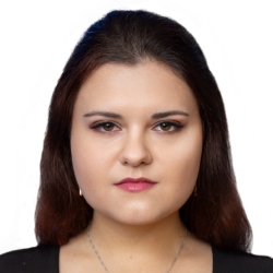 Фотография репетитора Васильева Алиса Денисовна