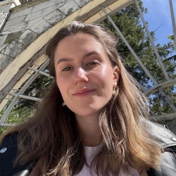 Фотография репетитора Григорьева Полина Антоновна