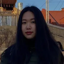 Фотография репетитора Ян Миоги 