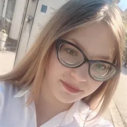 Фотография репетитора Сарсикенова Виктория Сергеевна