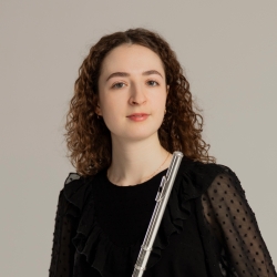 Фотография репетитора Апасова Софья Антоновна