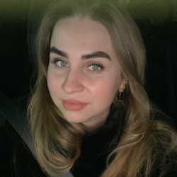 Фотография репетитора Весновская Елена Игоревна