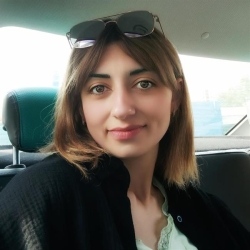 Фотография репетитора Савинкова Карина Сергеевна