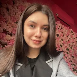 Фотография репетитора Кузьменко Виктория Викторовна