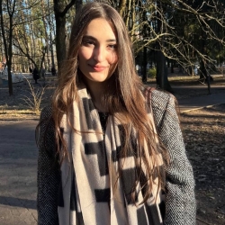 Фотография репетитора Осипова Полина Алексеевна