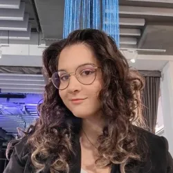 Фотография репетитора Тепоякова Валерия Бадавовна