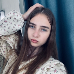 Фотография репетитора Овсянникова Алина Сергеевна