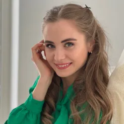 Фотография репетитора Журавлева Александра Алексеевна