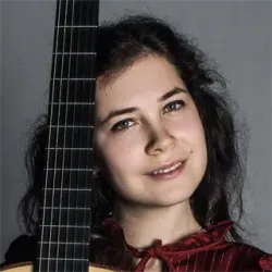 Фотография репетитора Белова Юлия Николаевна