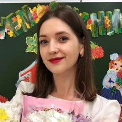 Фотография репетитора Алексеенко Ангелина Романовна