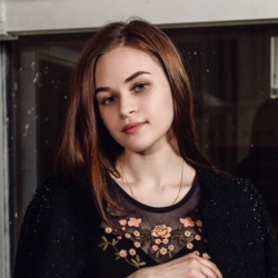 Фотография репетитора Самойлова Полина Андреевна
