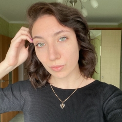 Фотография репетитора Трегубова Александра Сергеевна