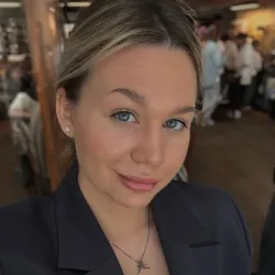 Фотография репетитора Коновалова Анна Андреевна