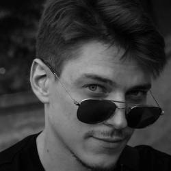 Фотография репетитора Рогачев Артем Владимирович