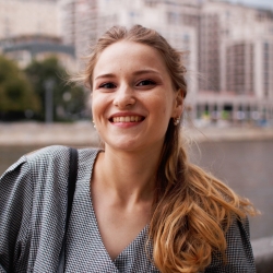 Фотография репетитора Мифтунец Есения Ивановна