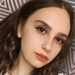 Фотография репетитора Кувшинова Дарья Витальевна