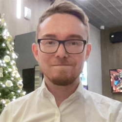 Фотография репетитора Ашихмин Александр Валерьевич