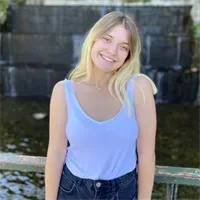 Фотография репетитора Сарматина Аделина Рустемовна